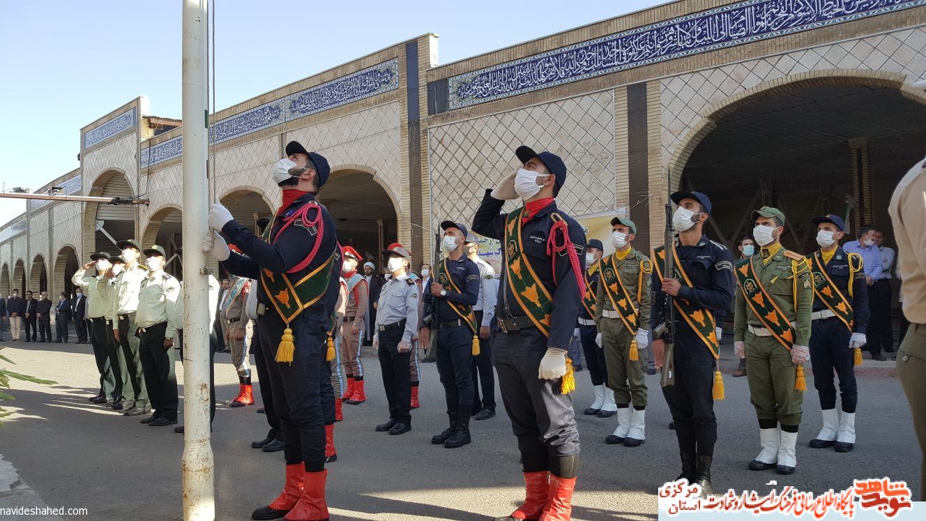 هفته قوه قضائیه در استان مرکزی با گلباران مزار شهدا آغاز شد
