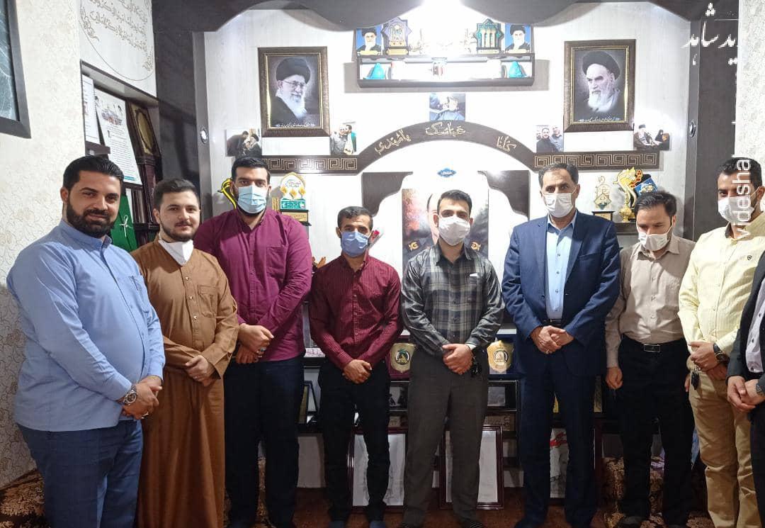 دکتر سید کریم حسینی با جمعی از فرزندان شهدای مدافع حرم دیدار کرد