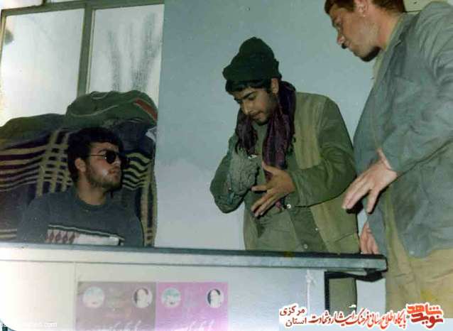 از چپ: شهید جمال مشیدی - علامرضا هاشمی