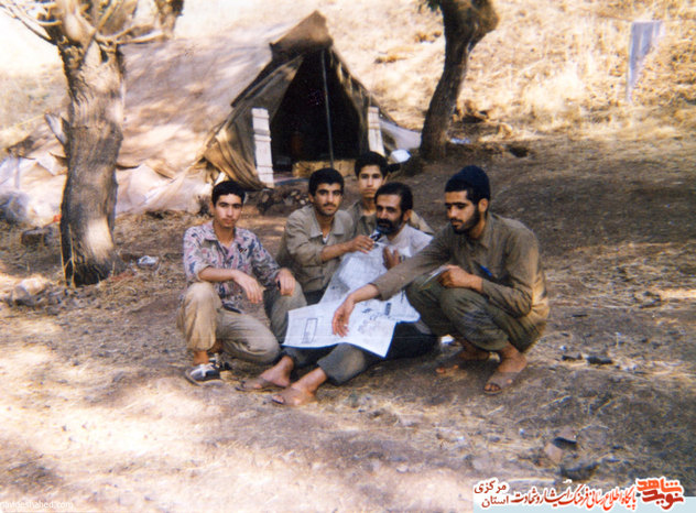 از چپ: اصغر احمدی - ... - ابوالفضل میرجانی - ... - آل یاسین