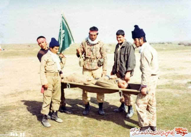 از چپ: محسن شمشیری - شهید حمید صالح رعیتی - علی نادری - محمود عارفی