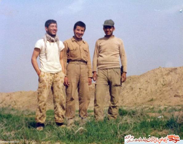 از چپ:محمد پولادوند - شهید غلامرضا تکلو - شهید مرتضی اخوانفرد