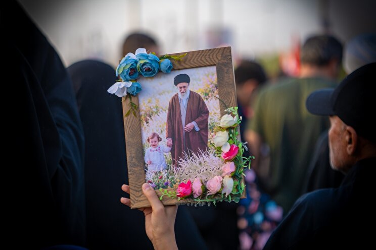صور من مراسم التشييع المهيبة للقائد الشهید في مدینة قم المقدسة