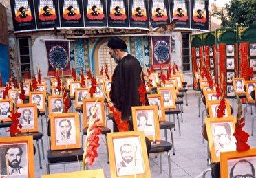 الإمام الخامنئي من الجهاد إلى الشهادة: قراءة تحليلية مختصرة في حياة قائد الثورة الإسلامية الإيرانية