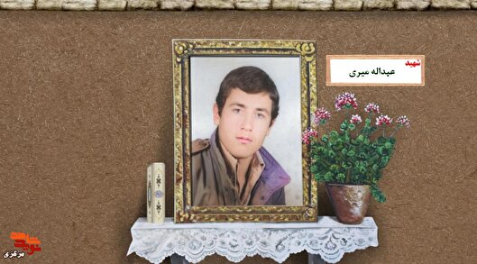 نانوایی که لباس پاسداری پوشید و در پیرانشهر...