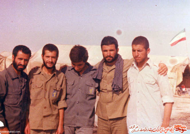 از چپ: حسن رستمی - شهید اکبر علیمحمدی - شهید محمد صفری - شهید حبیب اله صفری - شهید اصغر فتاحی