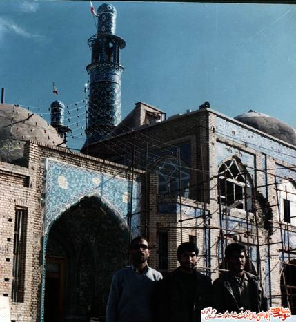 از چپ: مجتبی بخشش - علی اکبر کریمی - حسین قربانی