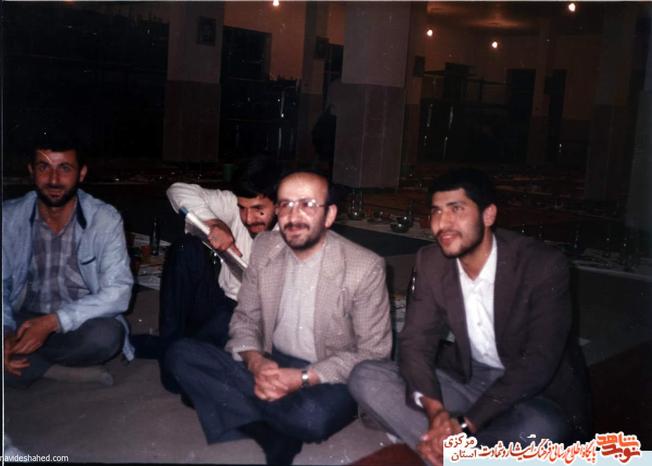 از چپ : دکتر حسن سبحانی - علی اکبر کریمی