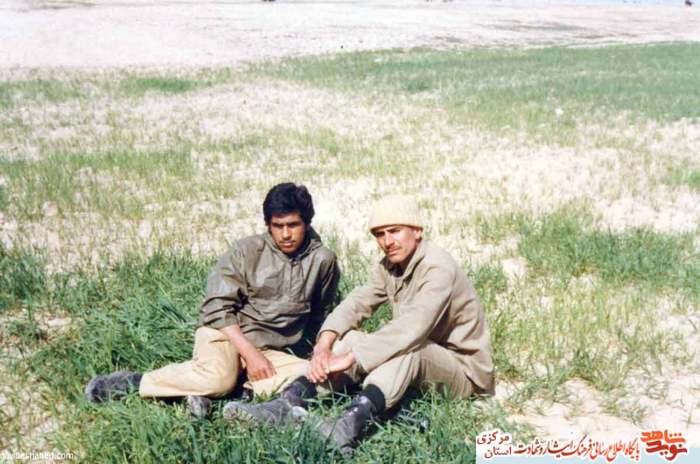 سمت چپ: محمد حسین بیگلری