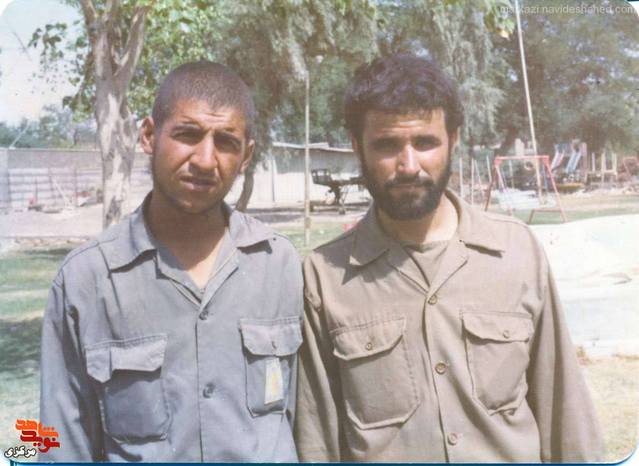 از چپ: شهید اصغر فتاحی - شهید حبیب اله صفری