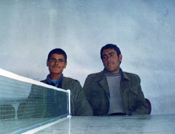 از چپ : شهید اسماعیل بهرامی - ابراهیم نصیری