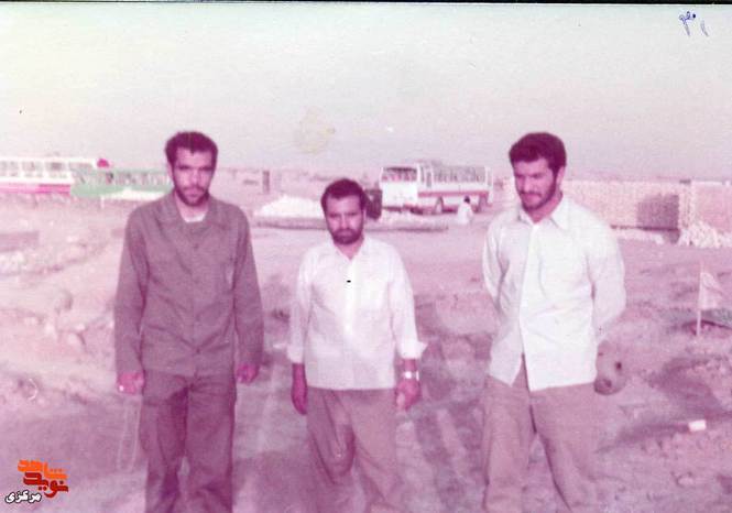 از چپ: علیرضا صالحی - جواد فرهادی - محمد باقر عروجی