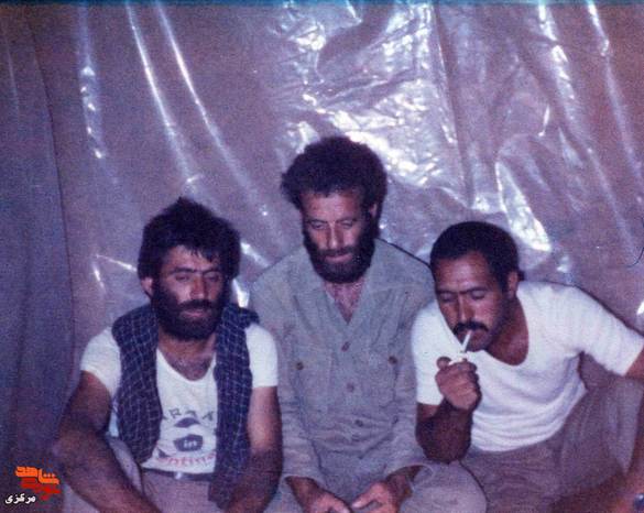 نفر وسط: شهید غلامعلی قادری