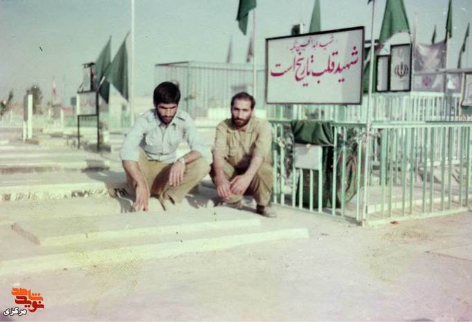 از چپ: پاسدار محمدخان محمدی - سید حسن طبائی