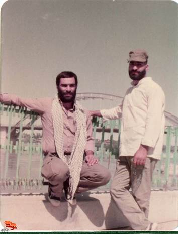 سمت چپ: سید حسین طبائی