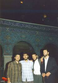از چپ: علیرضا عیدی -اسمعیل شعبانی - نبی الله غریبی - محمود شریفی