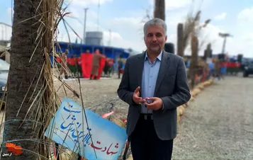 غرفه بنیاد شهید اردبیل بستری برای آشنایی نسل امروز با سیره شهدا بود