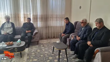 تکریم خانواده شهیده «مهدیس حمیدی» همزمان با سالروز تشکیل سازمان بازرسی